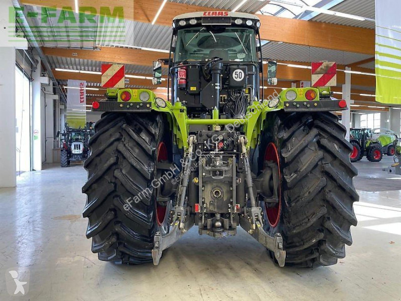 Lantbrukstraktor Claas  xerion 5000 trac vc
