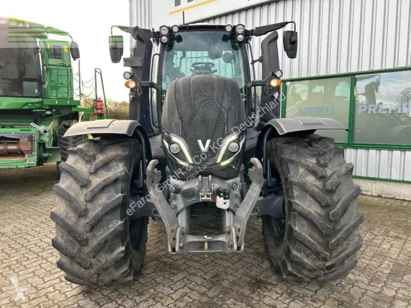 Landbrugstraktor Valtra  t195