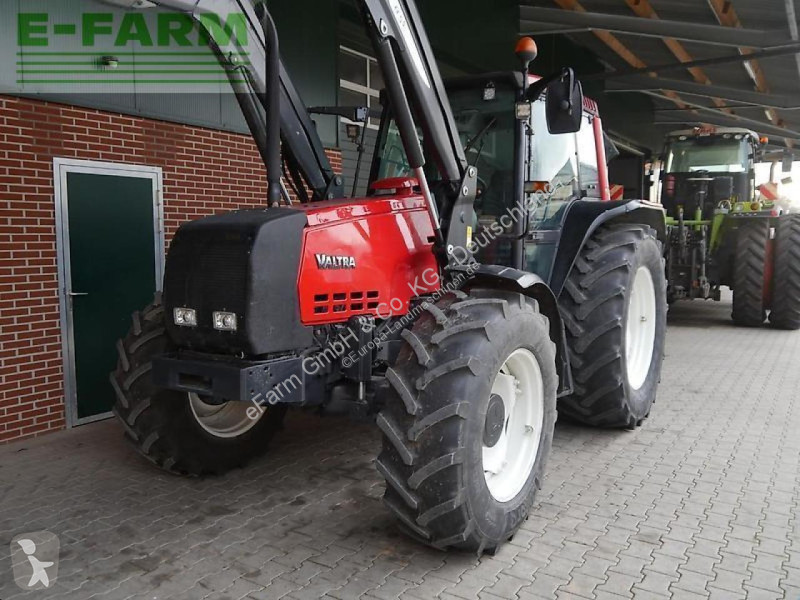 Landbrugstraktor Valtra  x 100 knicklenker mit...