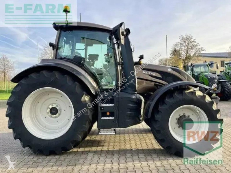Landbrugstraktor Valtra  t235d vorführmaschine