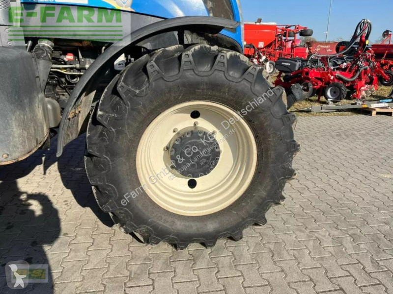 Landbrugstraktor New Holland  t7.220