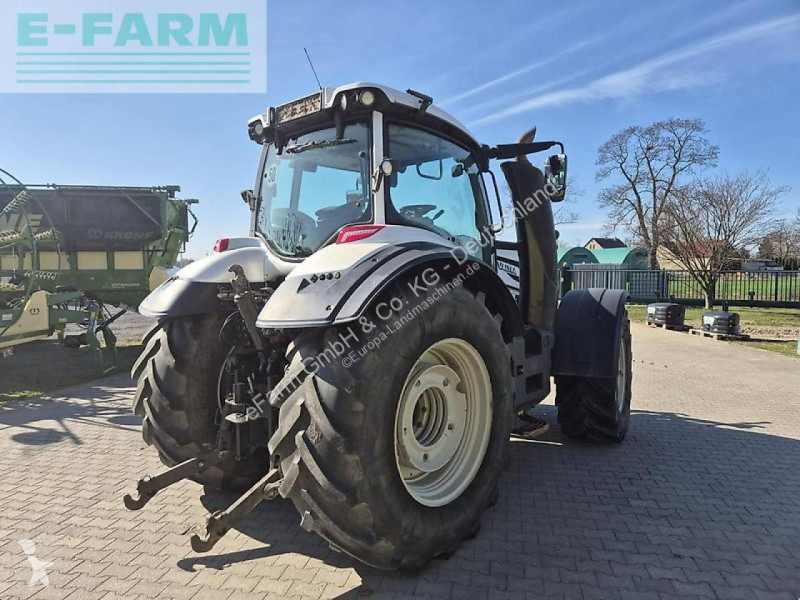 Landbrugstraktor Valtra  t234 v