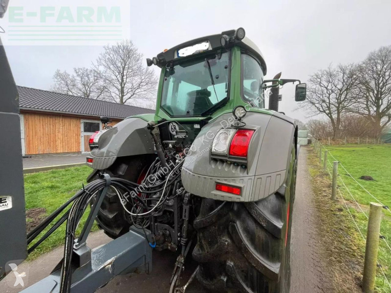 Landbrugstraktor Fendt  824 vario scr