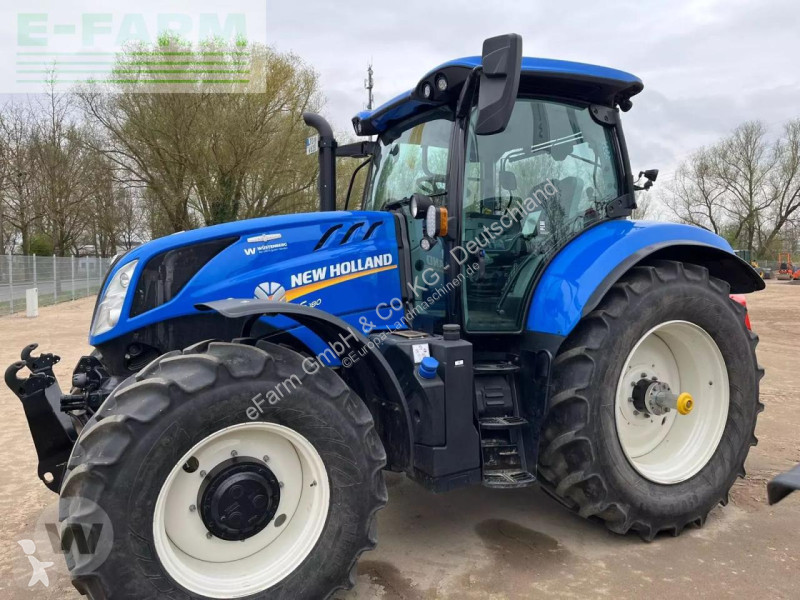 Landbrugstraktor New Holland  t 6.180 ac