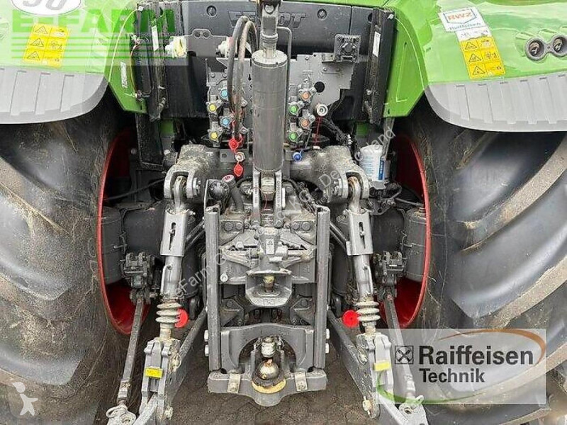 Landbrugstraktor Fendt  724 gen6 profi plus