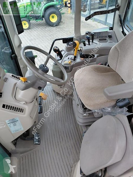 Landbrugstraktor John Deere  6120m