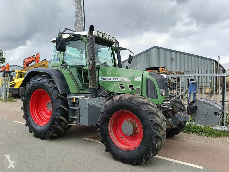 Lantbrukstraktor Fendt 712 Vario TMS fronthef...