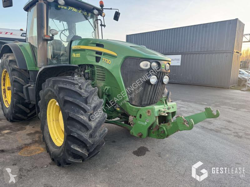 Lantbrukstraktor John Deere  7730