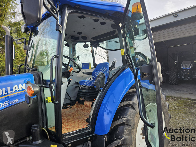 Трактор New Holland TD 5.105