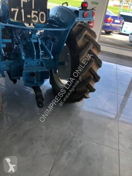 Tracteur agricole Hinomoto