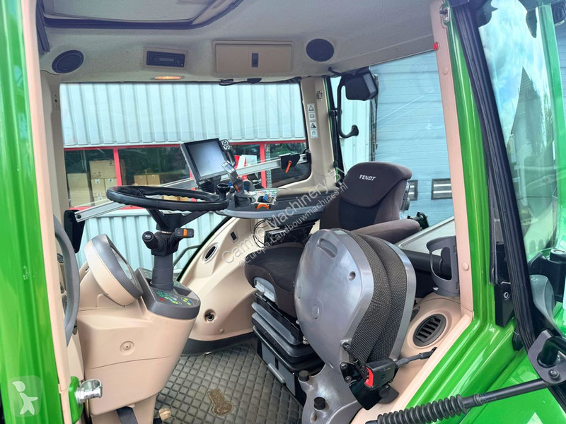 Fendt 828 S4 Vario Profi Plus GPS RTK tractor