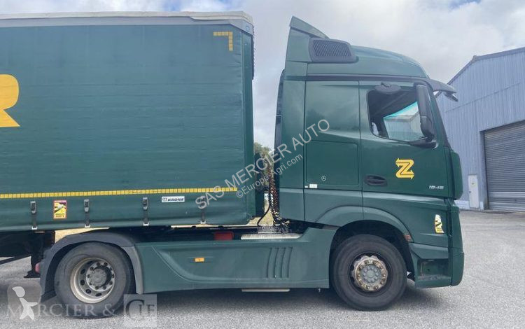 Tracteur Mercedes