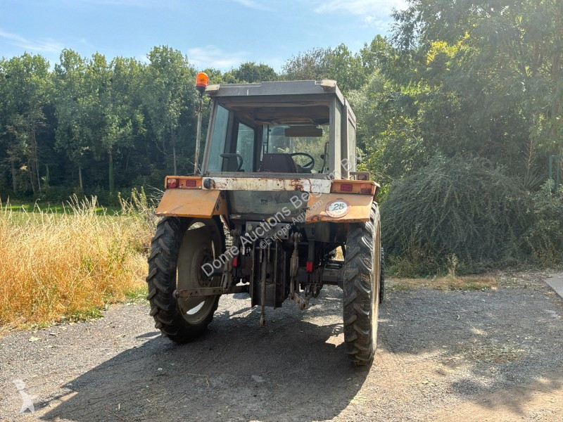 Lantbrukstraktor Renault 75 12 RS