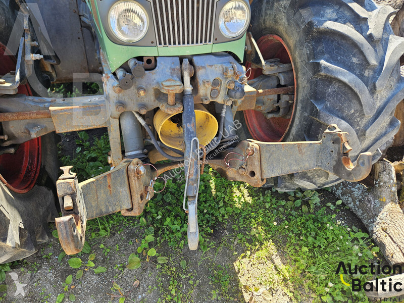 Lantbrukstraktor Fendt Favorit 716 Vario