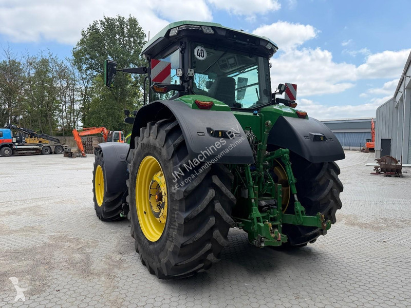 Ciągnik John Deere 8R 370