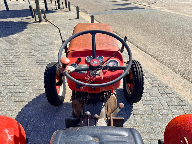 Landbrugstraktor Massey Ferguson 130 Tractor