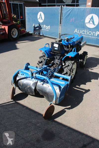 Lantbrukstraktor Iseki TX1210F