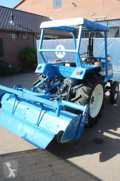 Tractor agrícola Mitsubishi MT2501