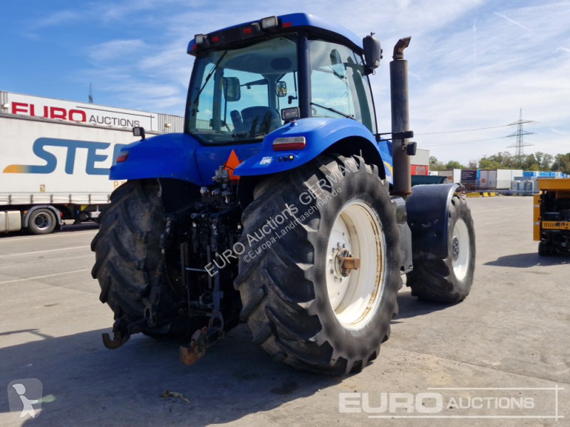 Tracteur agricole New Holland T8050