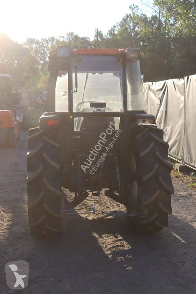 جرار زراعي Hinomoto NX320