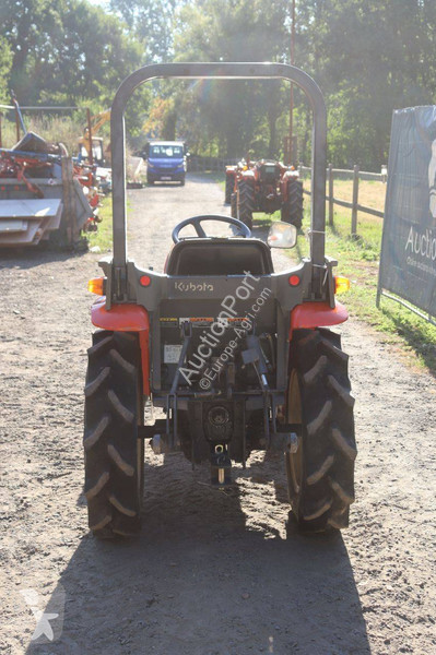 جرار زراعي Kubota GB16