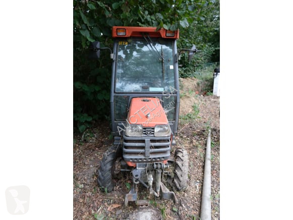 Tractor Kubota B2400D