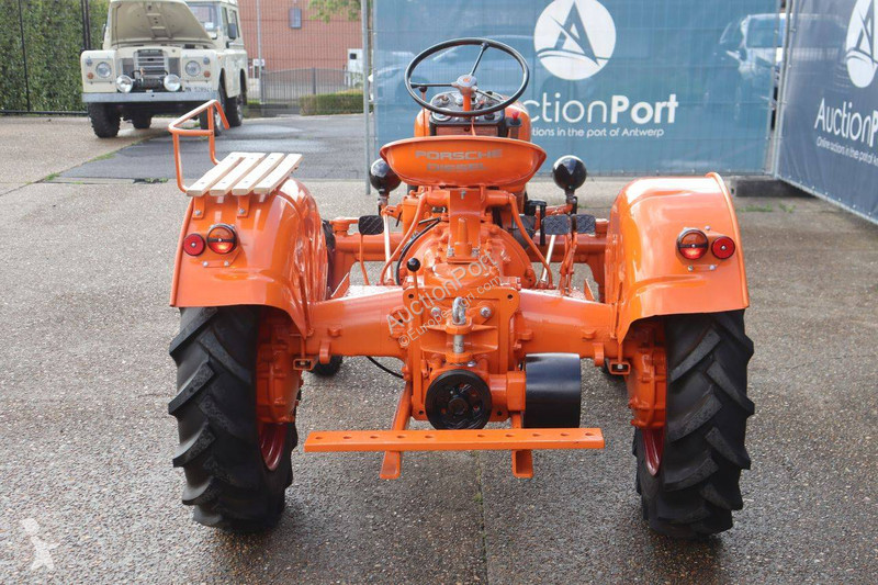 Tractor  AP 17