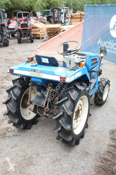 Сільськогосподарський трактор Iseki TU160F