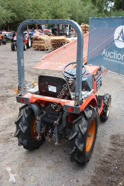 Сільськогосподарський трактор Kubota...