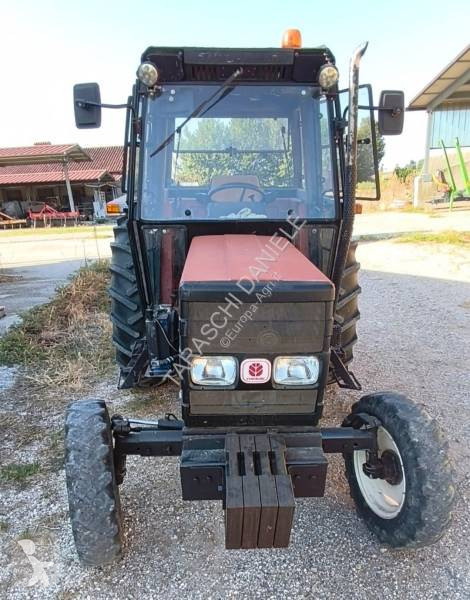 Tractor New Holland 88-93