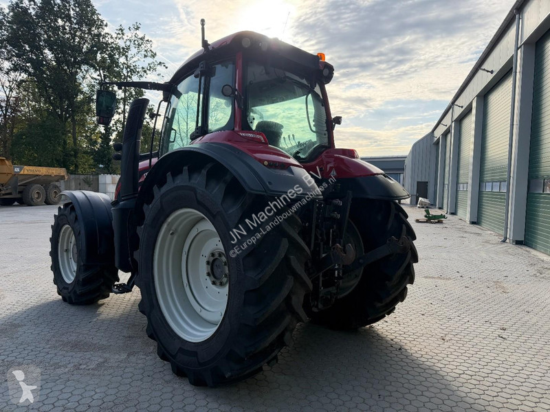 Ciągnik Valtra T 174 GOOD TIRES