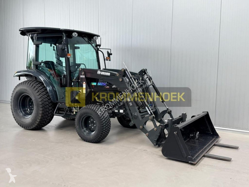 Ciągnik Branson 5025CH