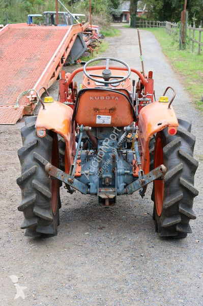Kubota L2000DT tractor