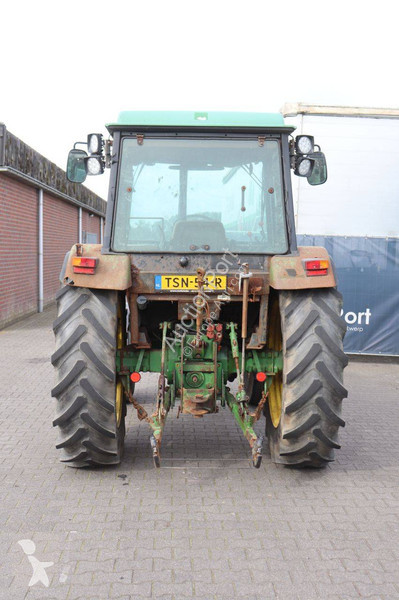 John Deere 2250 tractor
