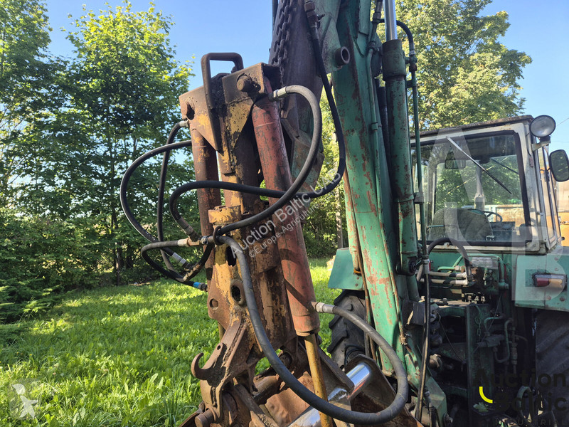Tractor