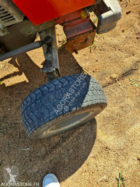 Tractor agrícola Massey Ferguson 210-S