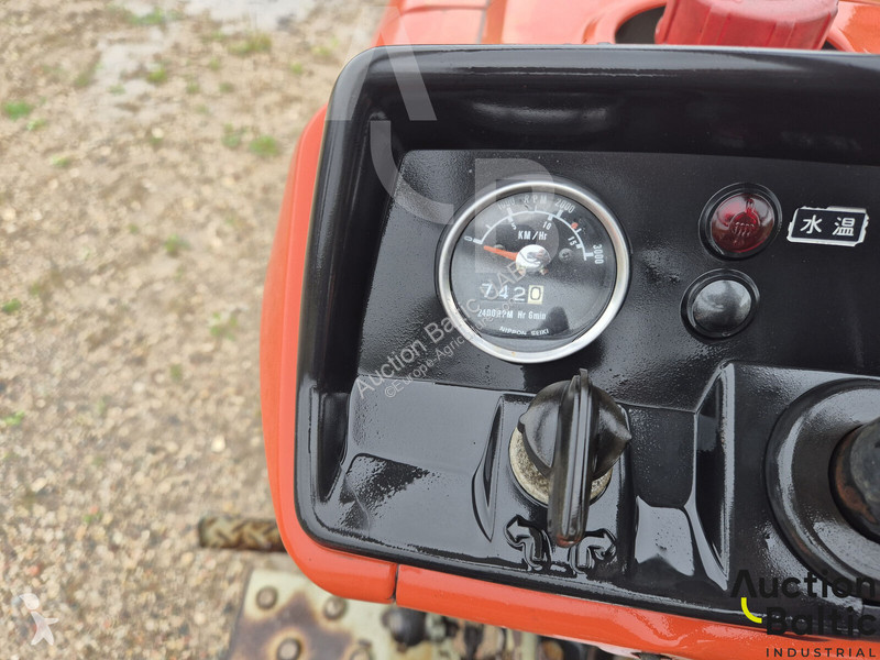Tractor Yanmar YM 1401 D