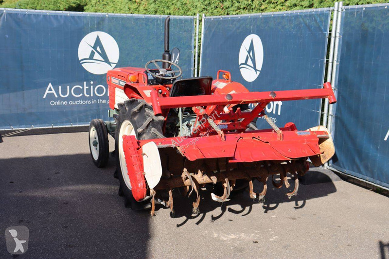 Tractor agrícola Yanmar YM 2010