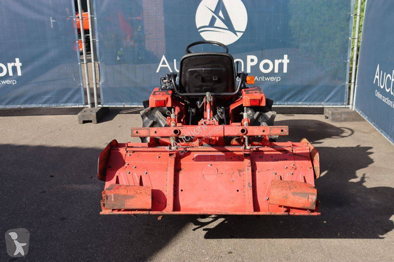 Tractor agrícola Mitsubishi MT155