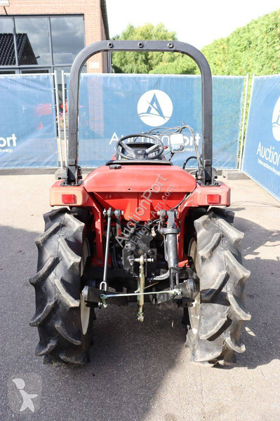 Tractor agrícola Mitsubishi MT205