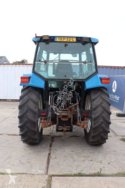 Tractor agrícola Ford 6640