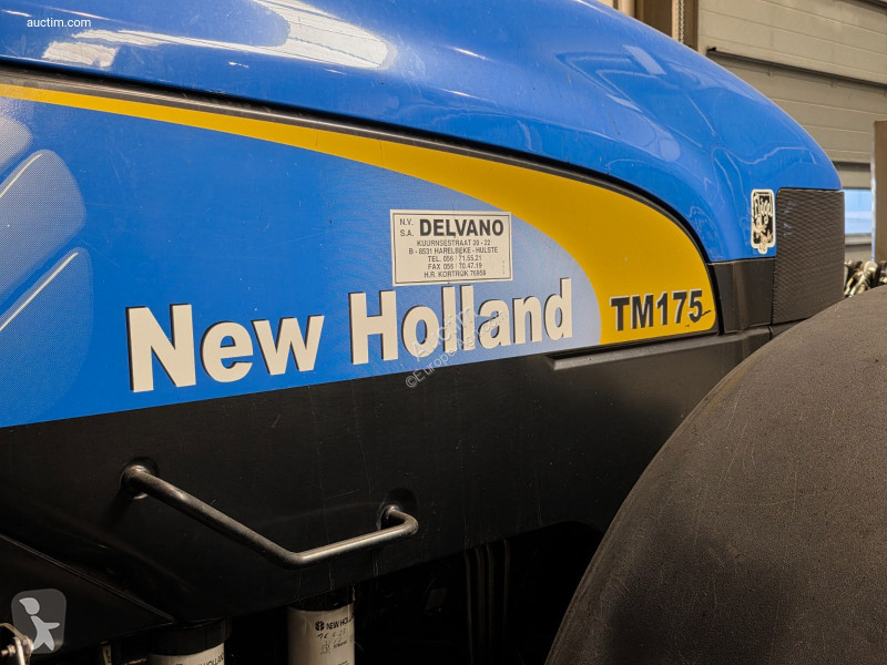 Tractor New Holland tm175