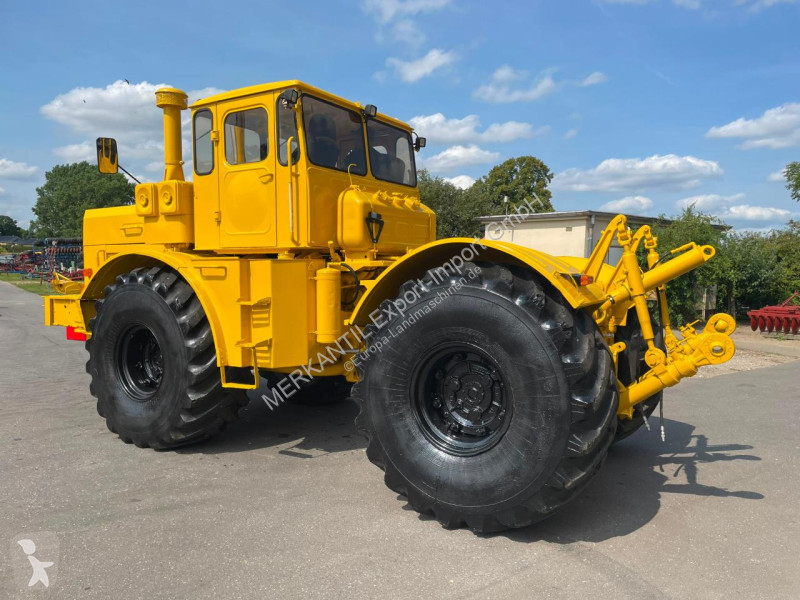 Tractor   K 701 V12