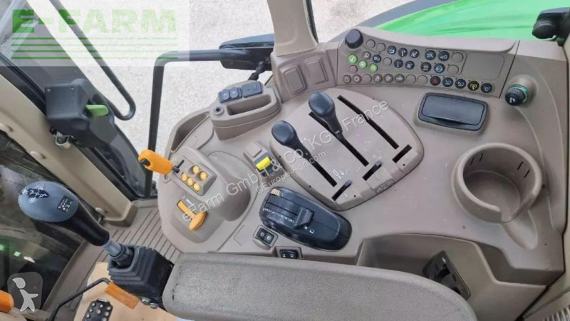 Tracteur agricole John Deere  6100m