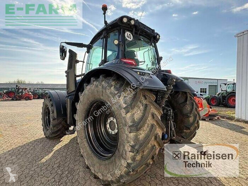 Tracteur agricole Valtra  t 195 direct