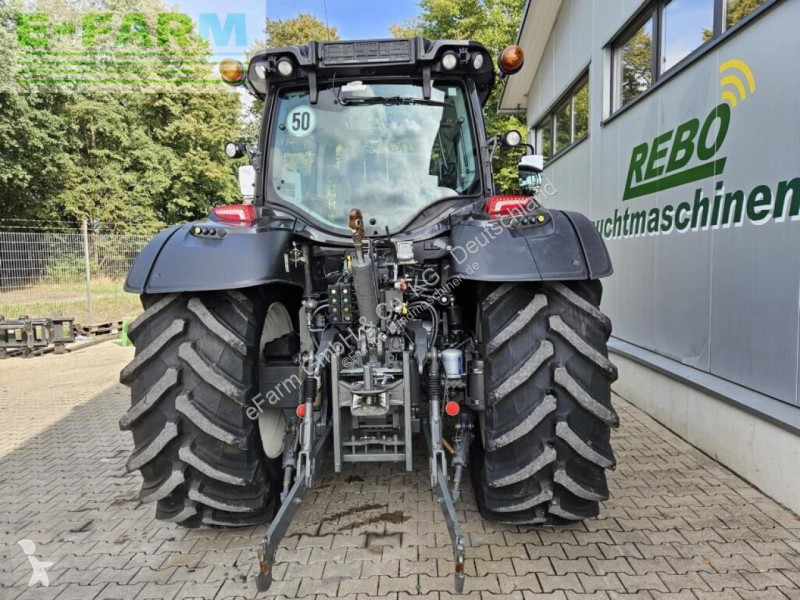 Tracteur agricole Valtra  n 175 active