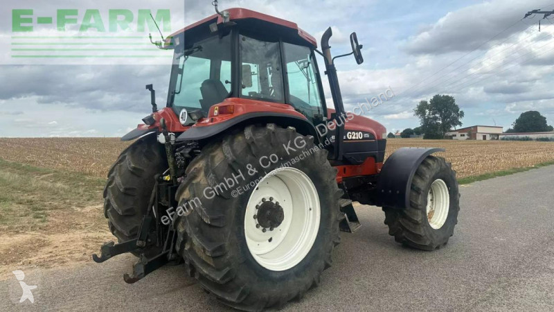 Tractor New Holland  g 210