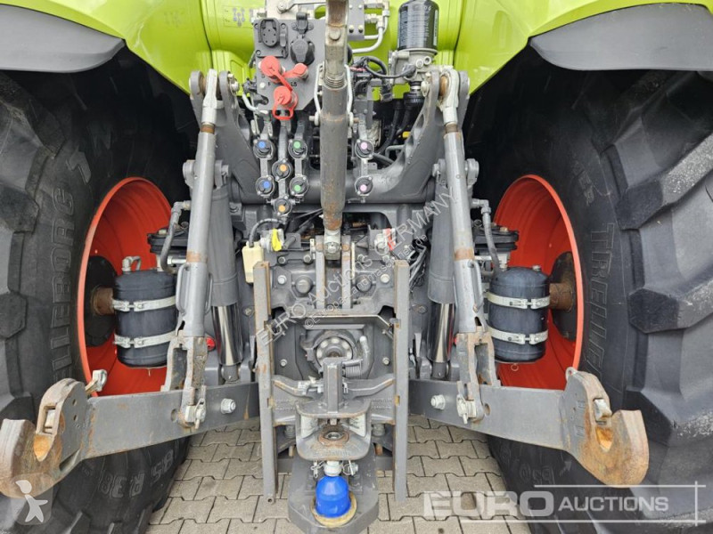 Tractor Claas Axion 870 CMATIC
