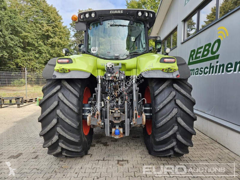 Tractor Claas Axion 830 CMATIC