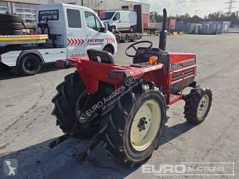 Tractor Yanmar F20D